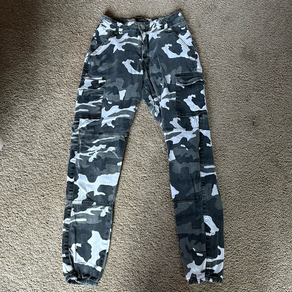 Teen black and white camo cargo pants